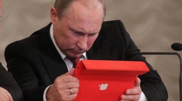 Vladimir-Poutine-iPad