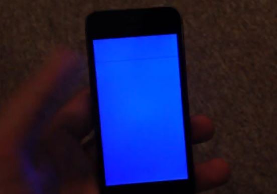 iPhone 5S : victime du bug de l’écran bleu