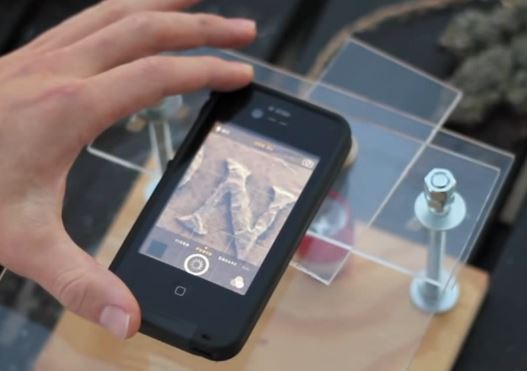 Insolite : comment transformer son iPhone en microscope ?