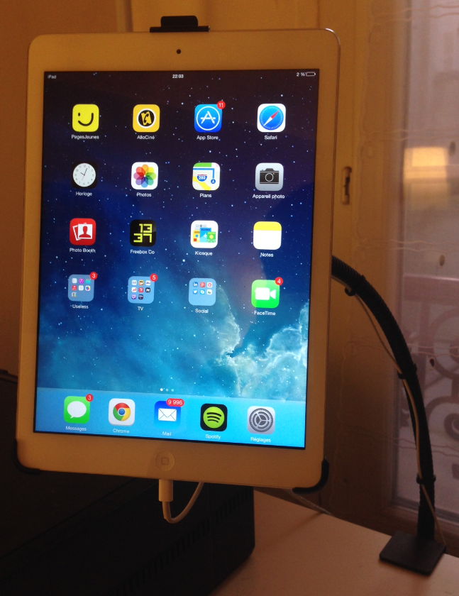 Test : support Aukey avec rotation à 360° pour iPad Air