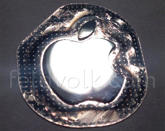 iPhone 6 : logo Apple anti-rayures & caméra externe ?