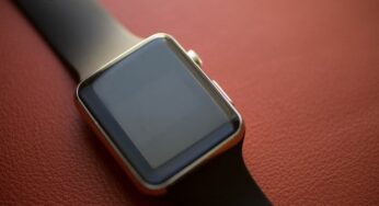 CES 2015 : une copie chinoise de l’Apple Watch à 35$