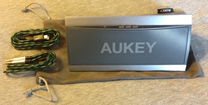 Test : enceinte stéréo 3D Bluetooth Apollo par Aukey