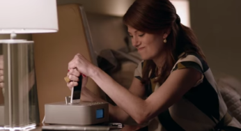 Publicité Galaxy S6 : Samsung se moque des chargeurs filaires iPhone 6 d’Apple