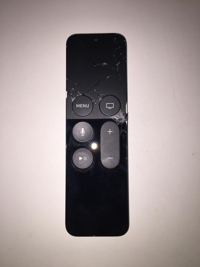 Apple-TV-2015-telecommande-cassee