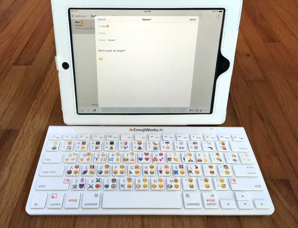clavier-bluetooth-emoji-keyboard+pro-iPad