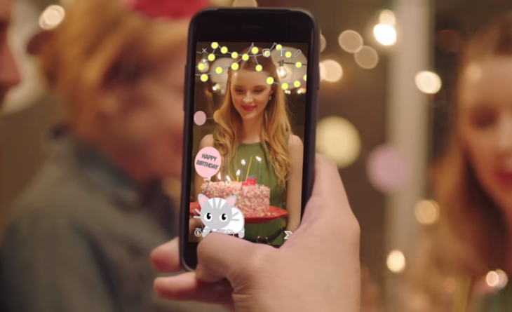 Snapchat lance les filtres géolocalisés payants