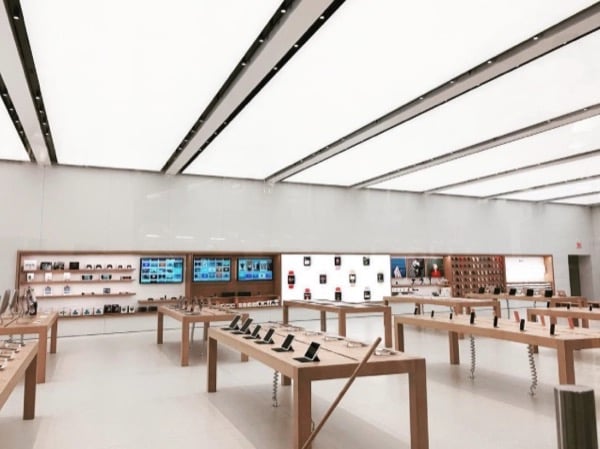 apple-store-oculus-world-trade-center-new-york