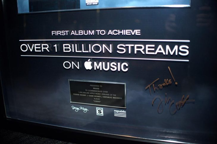 Apple Music : 1 milliard d’écoutes pour l’album “Views” (Drake), un record