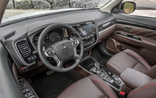 Mitsubishi dévoile l'Outlander 2018 équipé de CarPlay