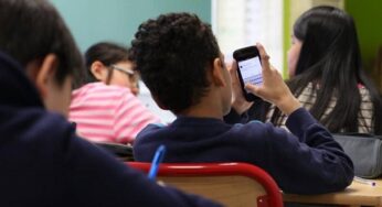 Rentrée 2018 : les smartphones interdits dans les écoles et collèges !
