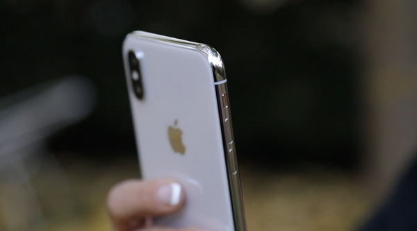 Apple : 88,3 milliards de $ de CA au Q1 2018, ventes d'iPhone en baisse
