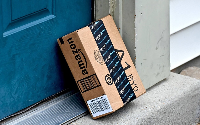 Amazon retarde les commandes non-essentielles