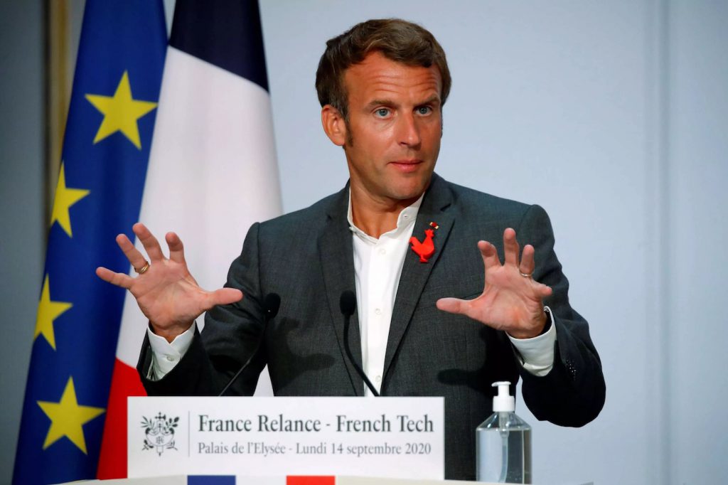 Macron défend la 5G : «Le modèle Amish (ne permettra pas) de régler les défis de l’écologie»