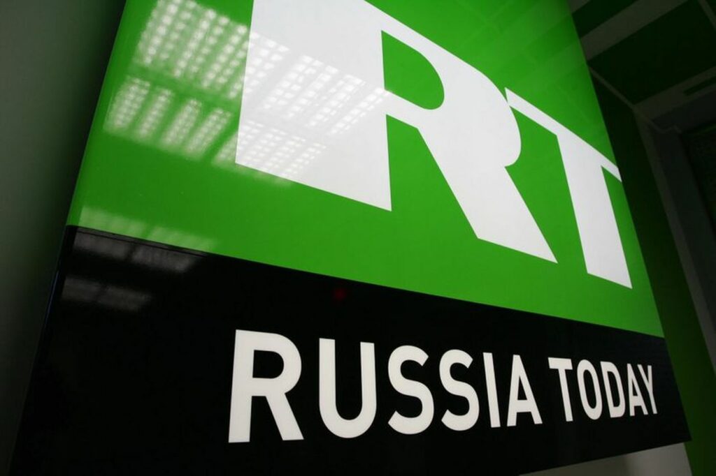 YouTube, Facebook et Microsoft suspendent les médias russes RT et Sputnik