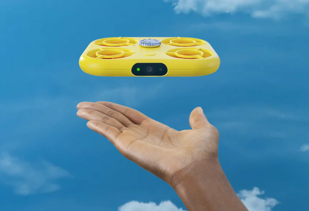 Snapchat lance Pixy, son mini drone