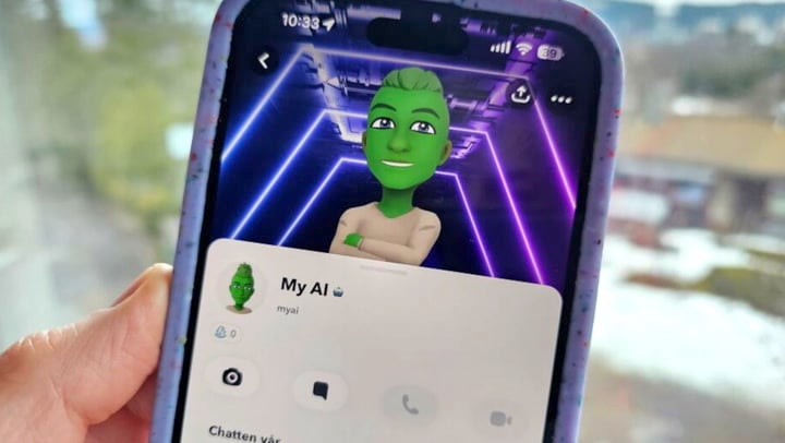 Snapchat et sa nouvelle intelligence artificielle sévèrement critiquée