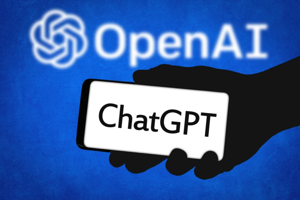 ChatGPT : le patron d'OpenAI met en garde contre une "réglementation stricte"