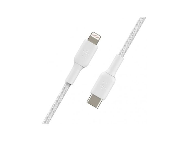 Le câble USB-C tressé de l’iPhone 15 pourrait être 50% plus long