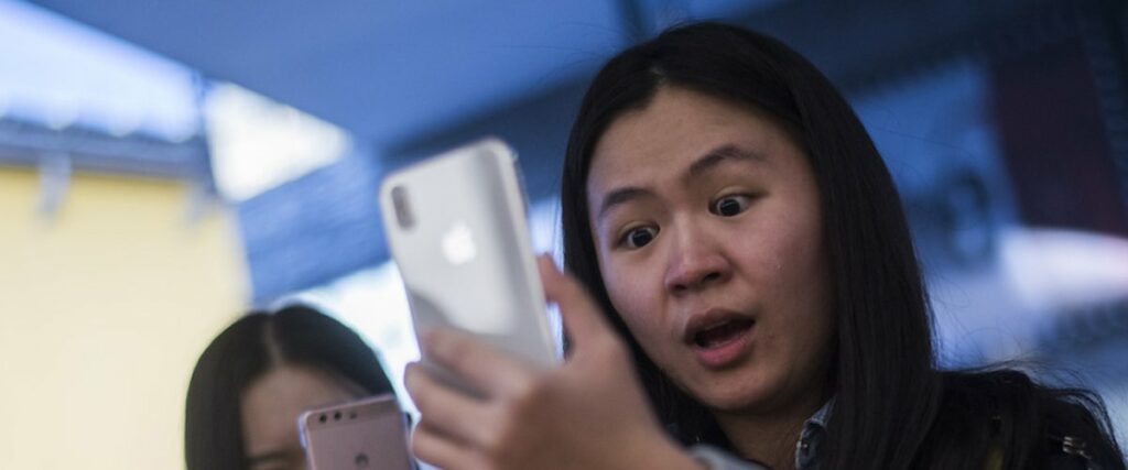 Chine : les mineurs n'auront bientôt droit qu'à deux heures par jour maximum sur leurs smartphones