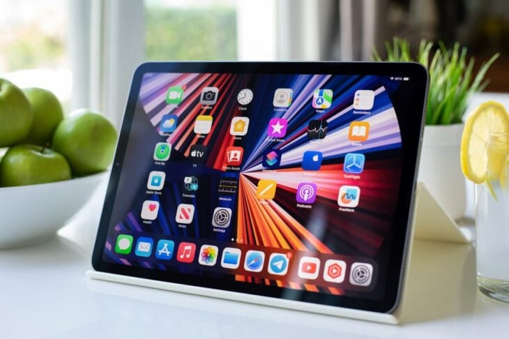 iPadOS 19 : une barre de menu façon Mac une fois connecté au Magic Keyboard ?