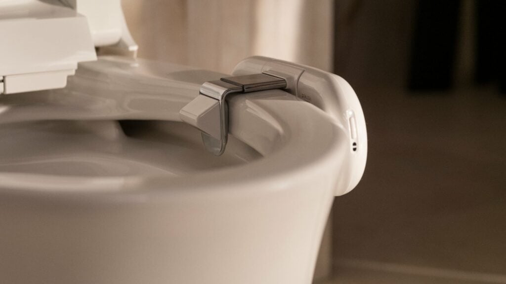 Kohler lance une caméra de toilette connectée à l'iPhone, qui analyse votre... santé Kohler lance une caméra de toilette connectée à l'iPhone, qui analyse votre... santé