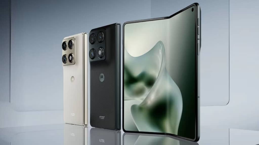 Motorola d&eacute;voile Razr Fold, son premier smartphone pliable
